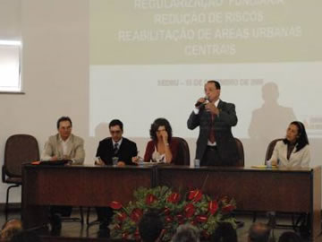 Solenidade de apresentação de Planos Municipais de Regularização Fundiária